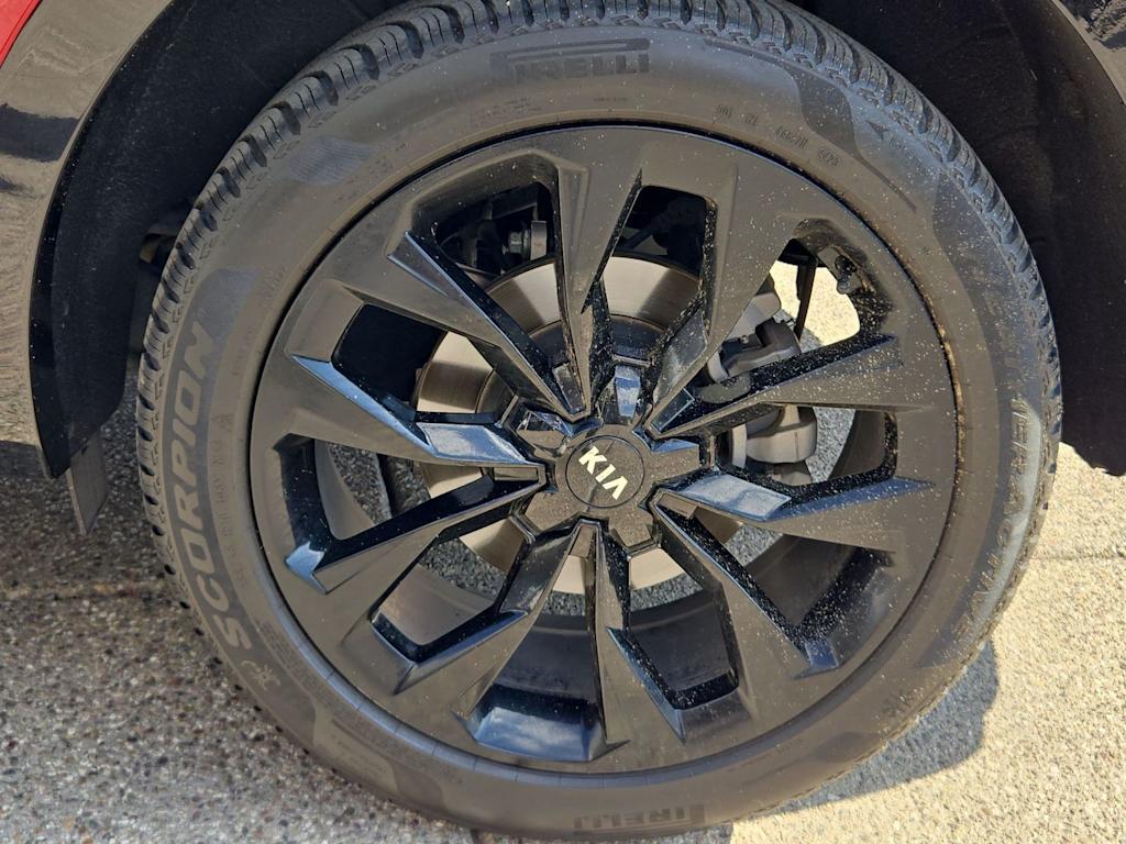 Thumbnail: 2021 Kia Sorento - 3