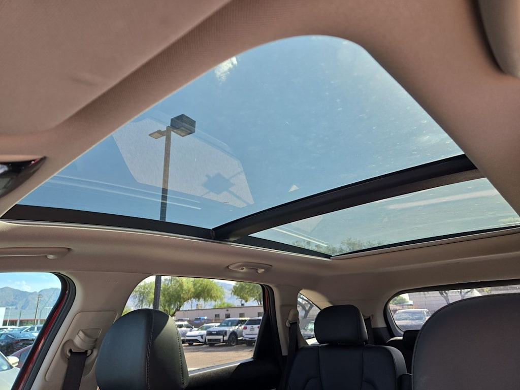 Thumbnail: 2021 Kia Sorento - 19