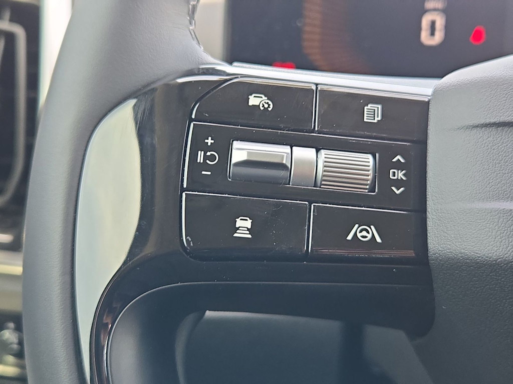 Thumbnail: 2026 Kia Sorento - 32