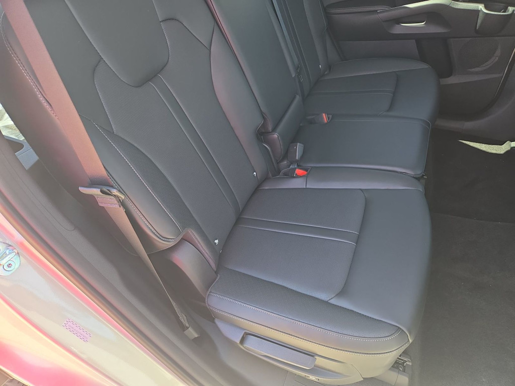 Thumbnail: 2026 Kia Sorento - 29