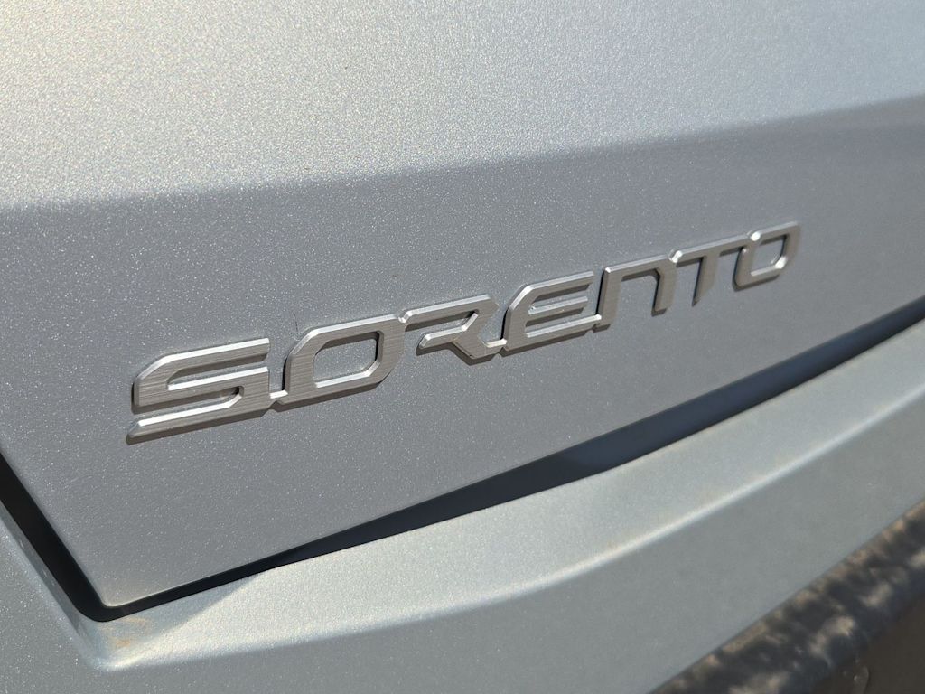 Thumbnail: 2026 Kia Sorento - 26