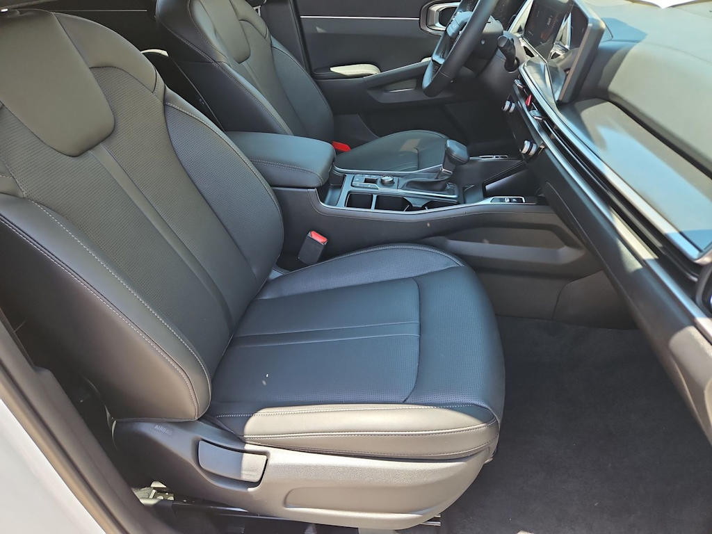 Thumbnail: 2026 Kia Sorento - 12