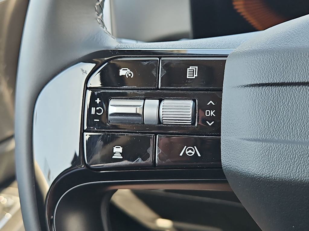 Thumbnail: 2026 Kia Sorento - 30