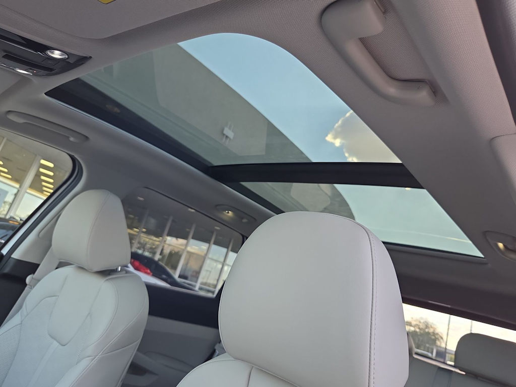 Thumbnail: 2026 Kia Sorento - 26