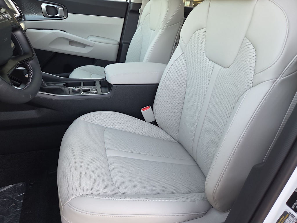 Thumbnail: 2026 Kia Sorento - 10