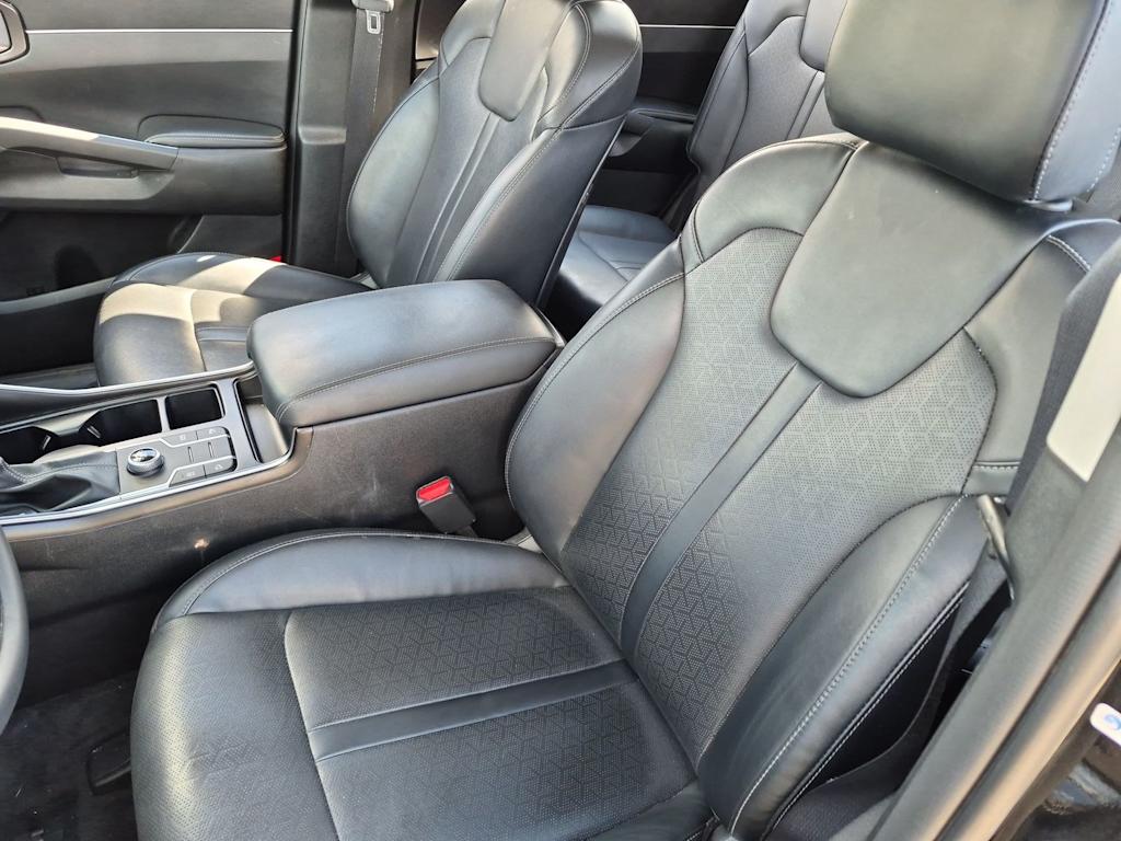 Thumbnail: 2021 Kia Sorento - 10