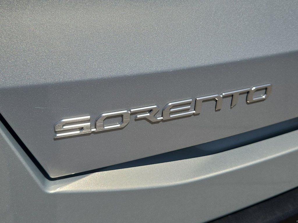 Thumbnail: 2026 Kia Sorento - 7