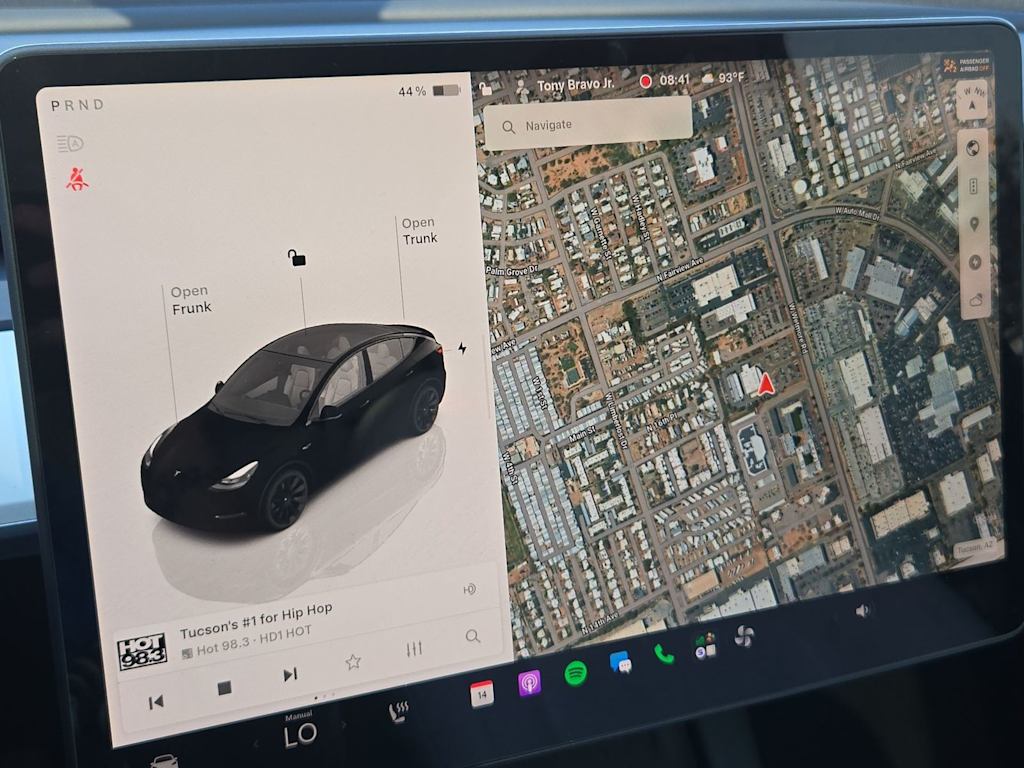 Thumbnail: 2023 Tesla Model Y - 17