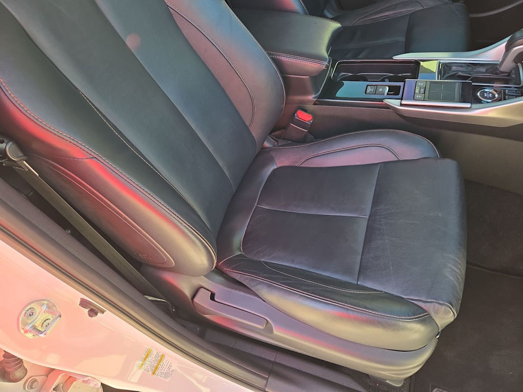 Thumbnail: 2018 Mitsubishi Eclipse Cross - 10