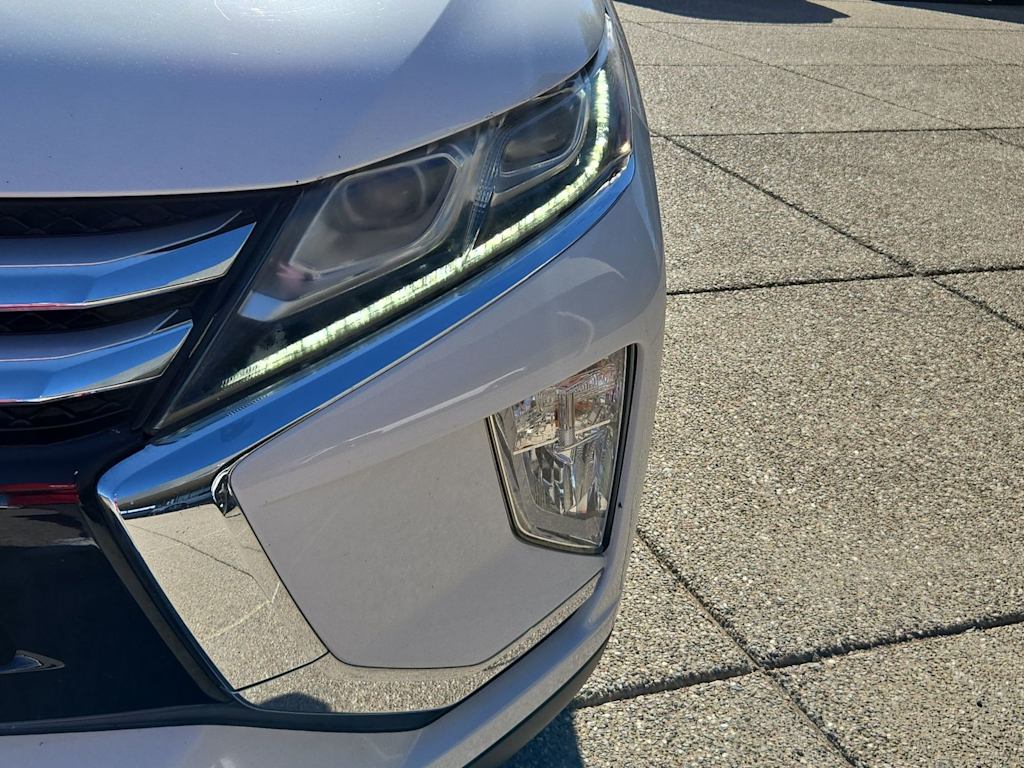 Thumbnail: 2018 Mitsubishi Eclipse Cross - 24
