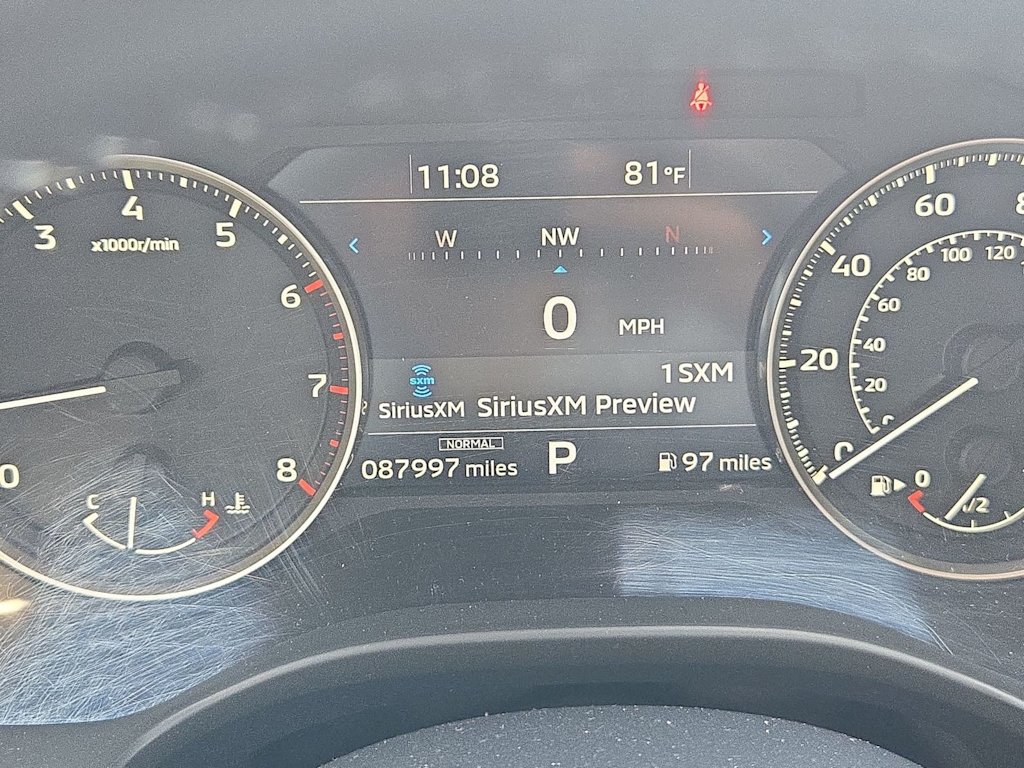 Thumbnail: 2022 Mitsubishi Outlander - 16