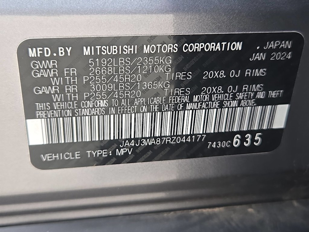 Thumbnail: 2024 Mitsubishi Outlander - 18