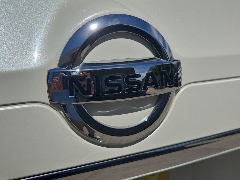 Thumbnail: 2017 Nissan Rogue - 7