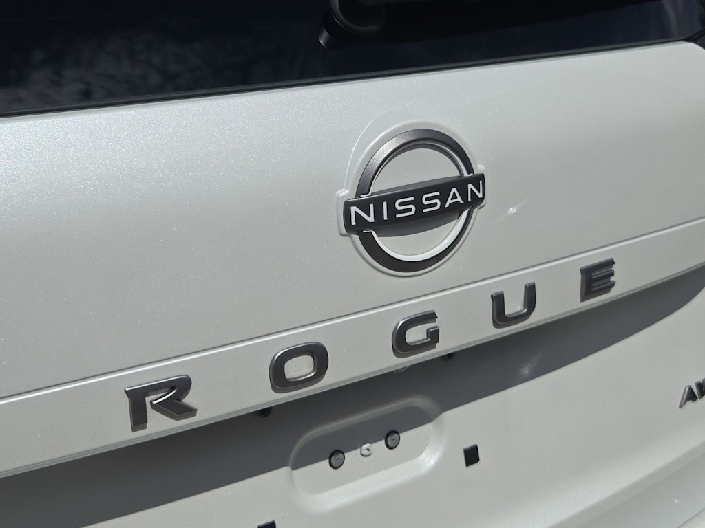 Thumbnail: 2025 Nissan Rogue - 7