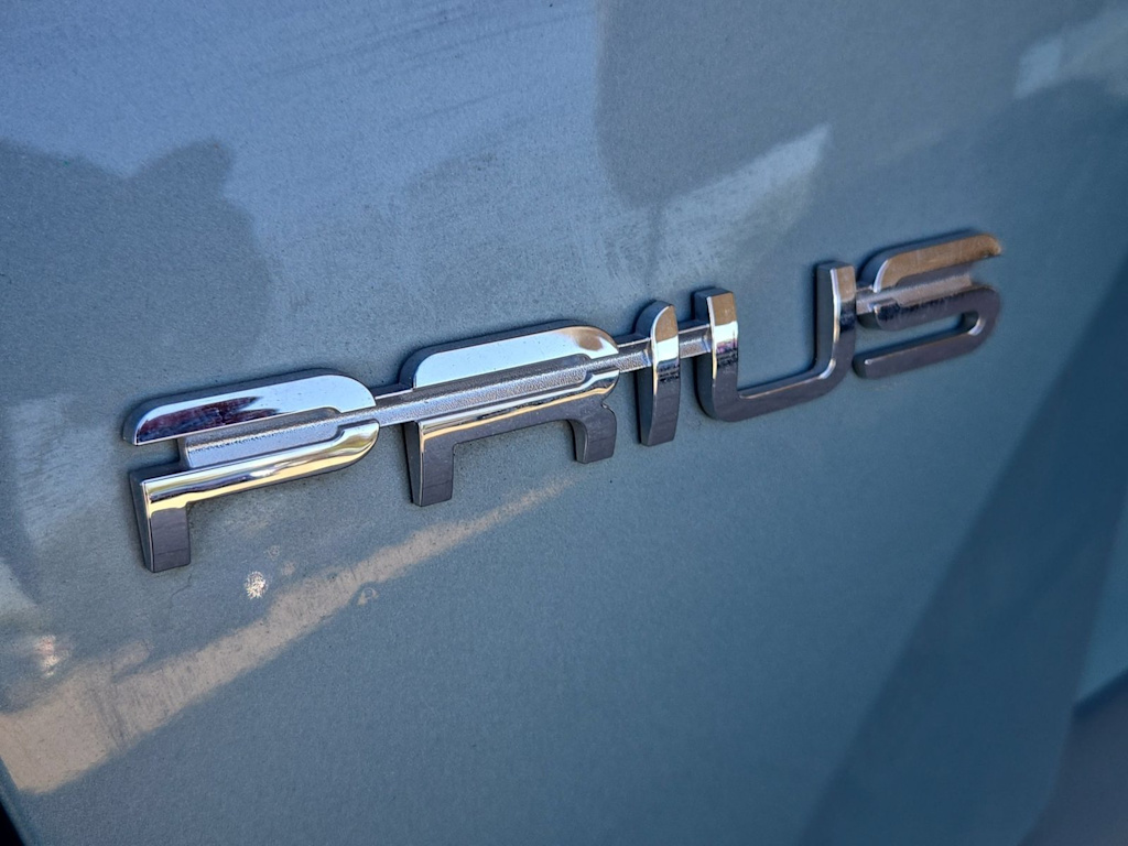 Thumbnail: 2019 Toyota Prius - 22
