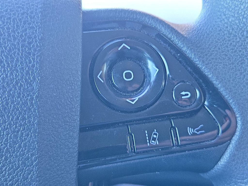 Thumbnail: 2019 Toyota Prius - 27