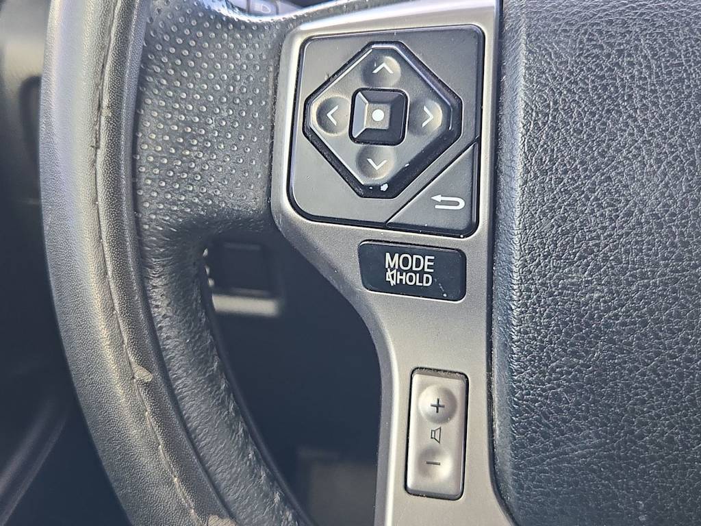 Thumbnail: 2019 Toyota 4Runner - 28
