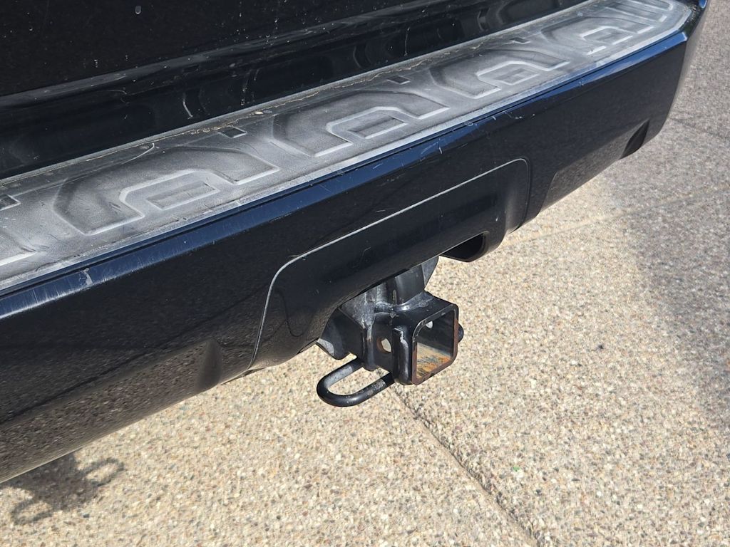 Thumbnail: 2019 Toyota 4Runner - 32