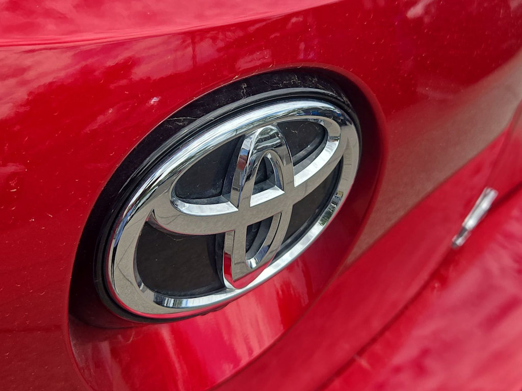 Thumbnail: 2025 Toyota Corolla - 25