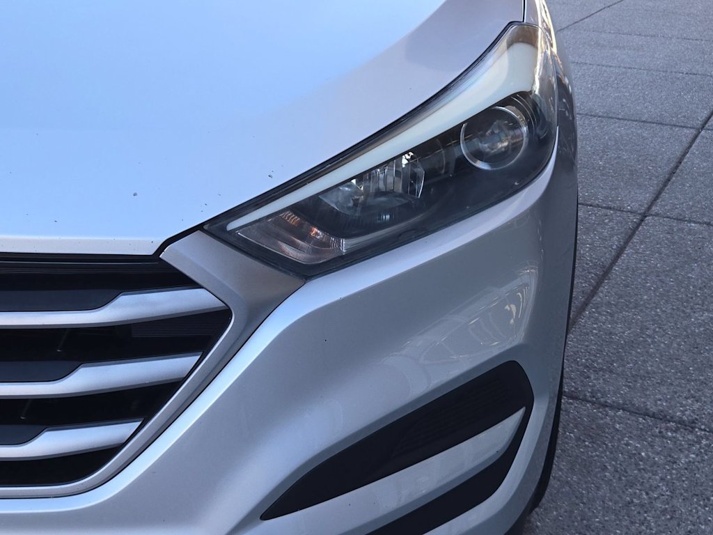 Thumbnail: 2017 Hyundai Tucson - 22