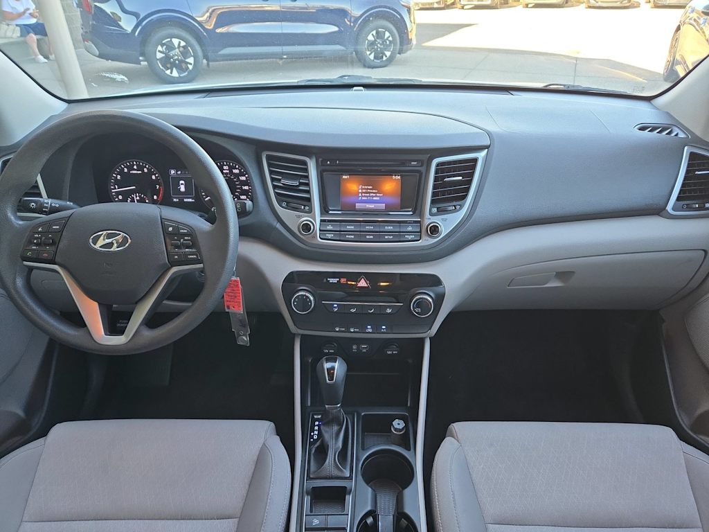 Thumbnail: 2017 Hyundai Tucson - 9