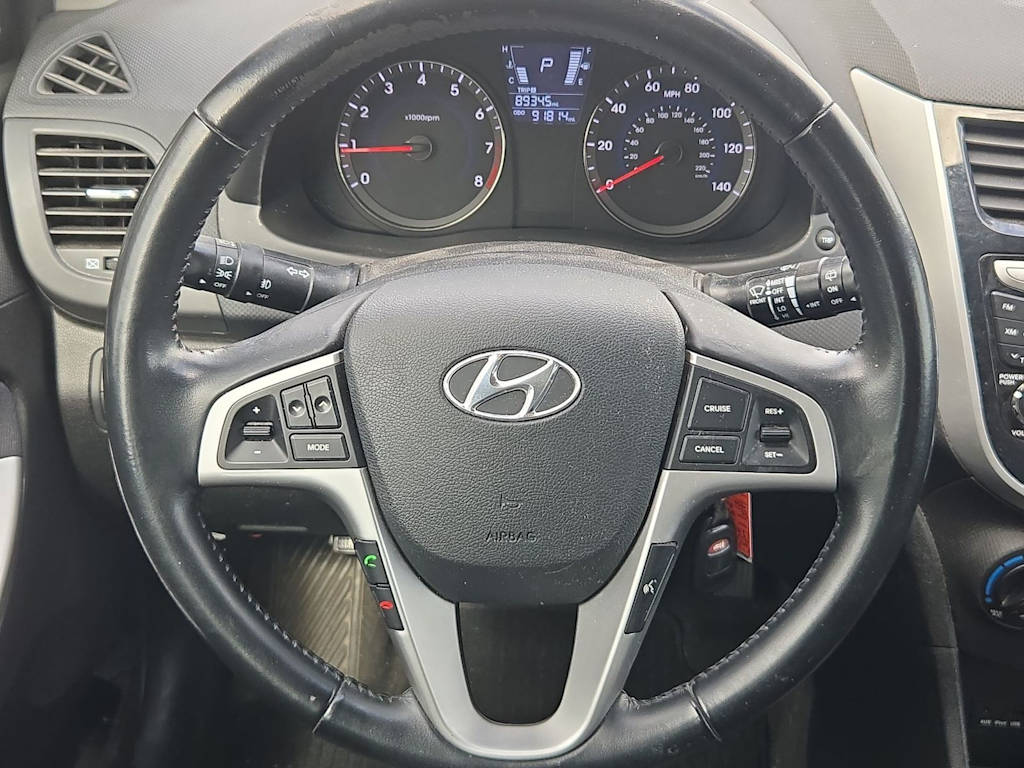 Thumbnail: 2013 Hyundai Accent - 13