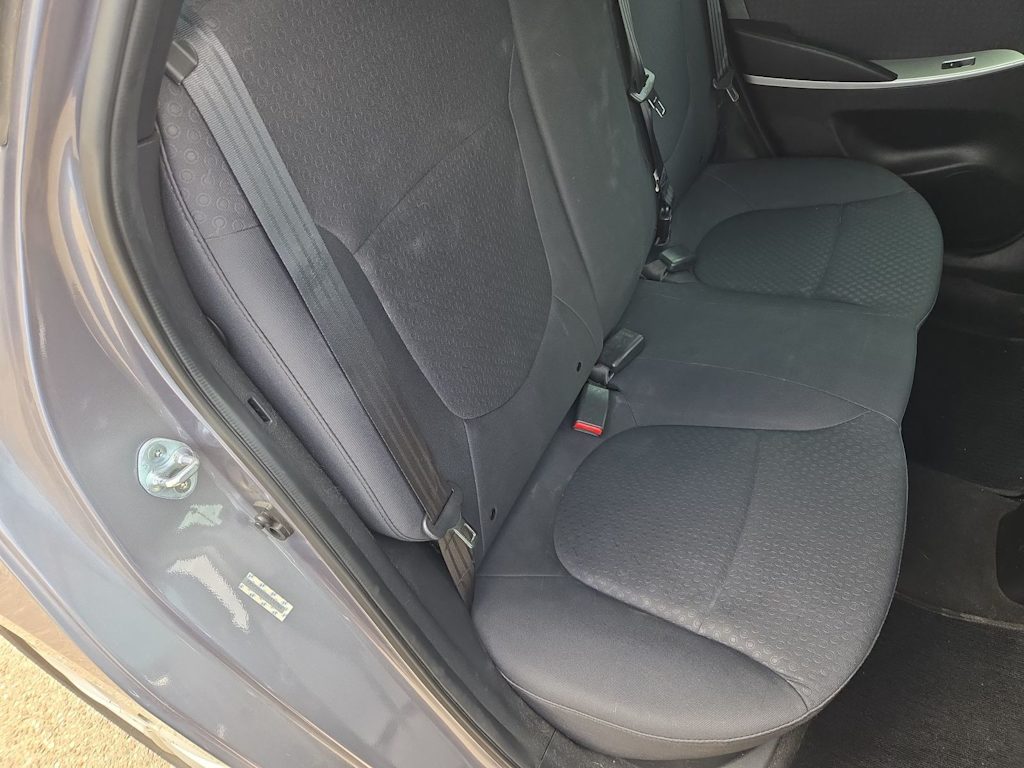 Thumbnail: 2013 Hyundai Accent - 26