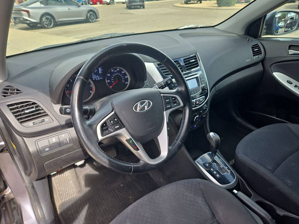 Thumbnail: 2013 Hyundai Accent - 2