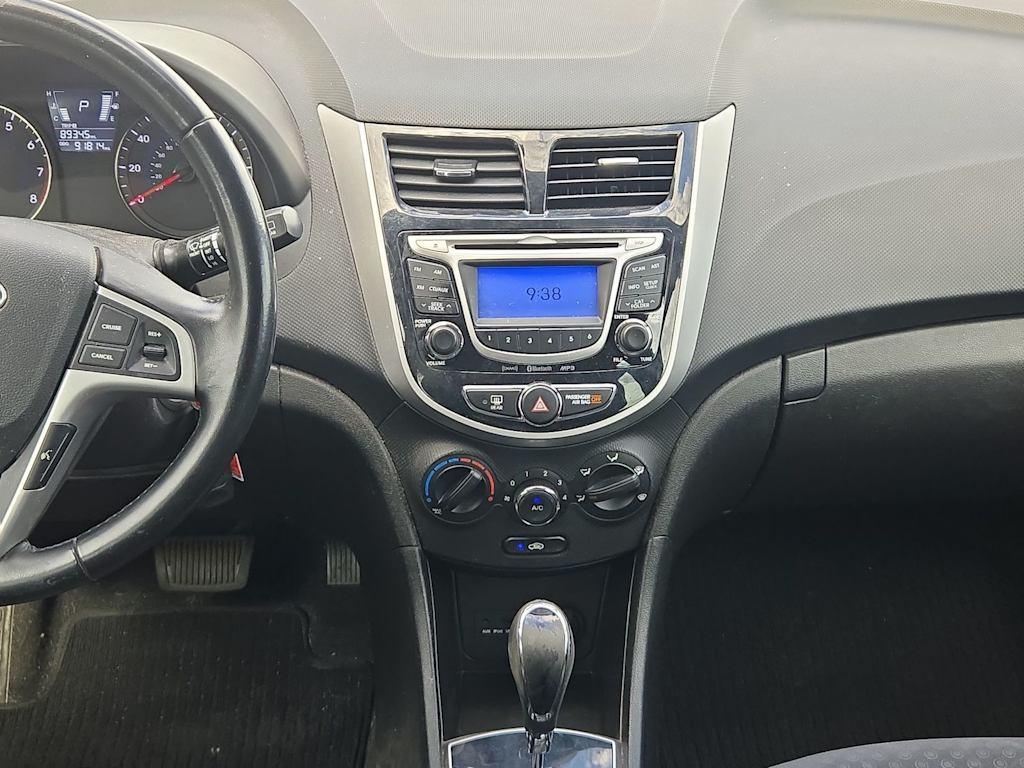 Thumbnail: 2013 Hyundai Accent - 14