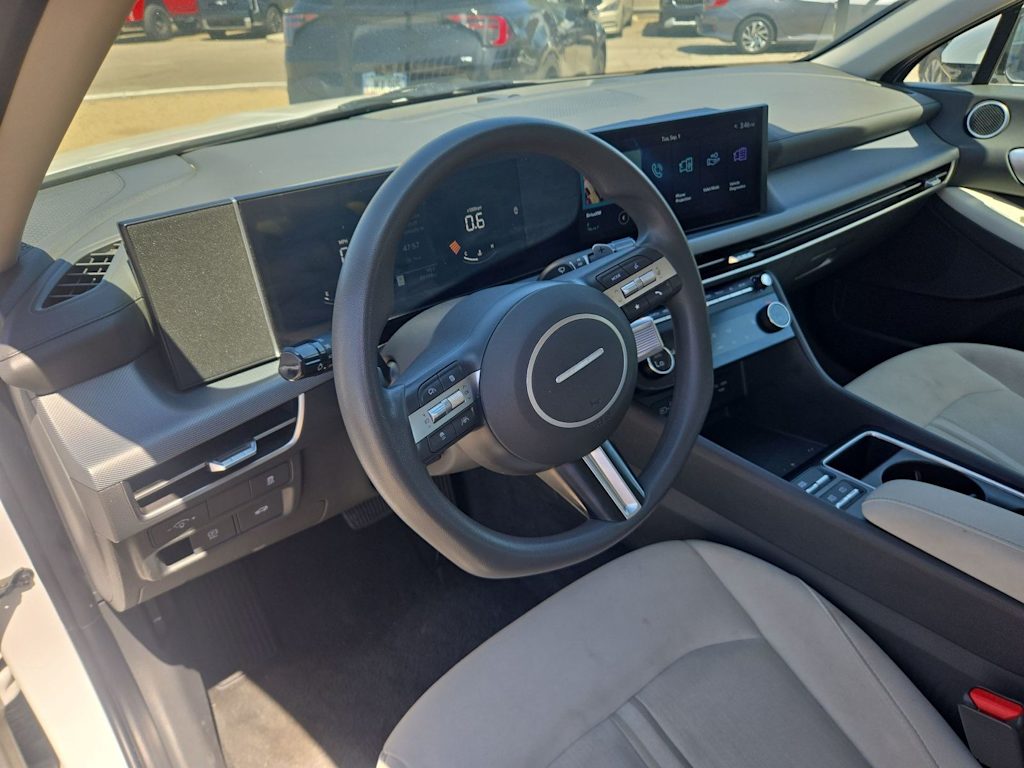 Thumbnail: 2025 Hyundai Sonata - 2