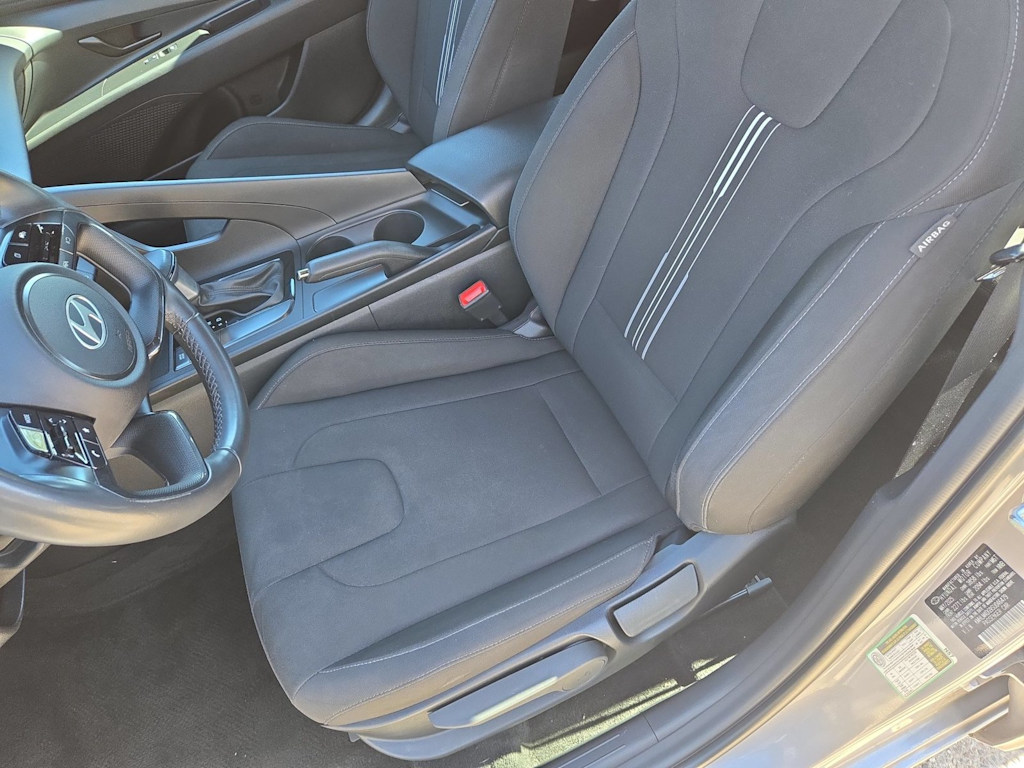 Thumbnail: 2025 Hyundai Elantra - 9