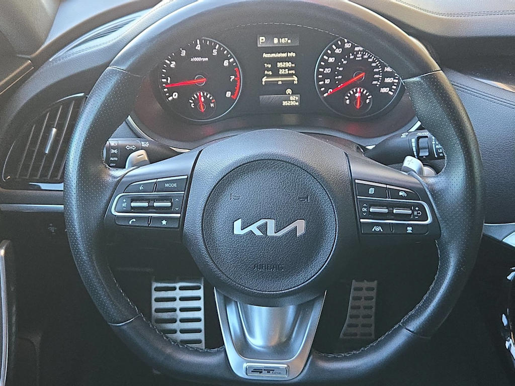 Thumbnail: 2023 Kia Stinger - 12