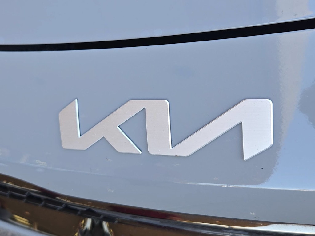 Thumbnail: 2023 Kia Stinger - 24