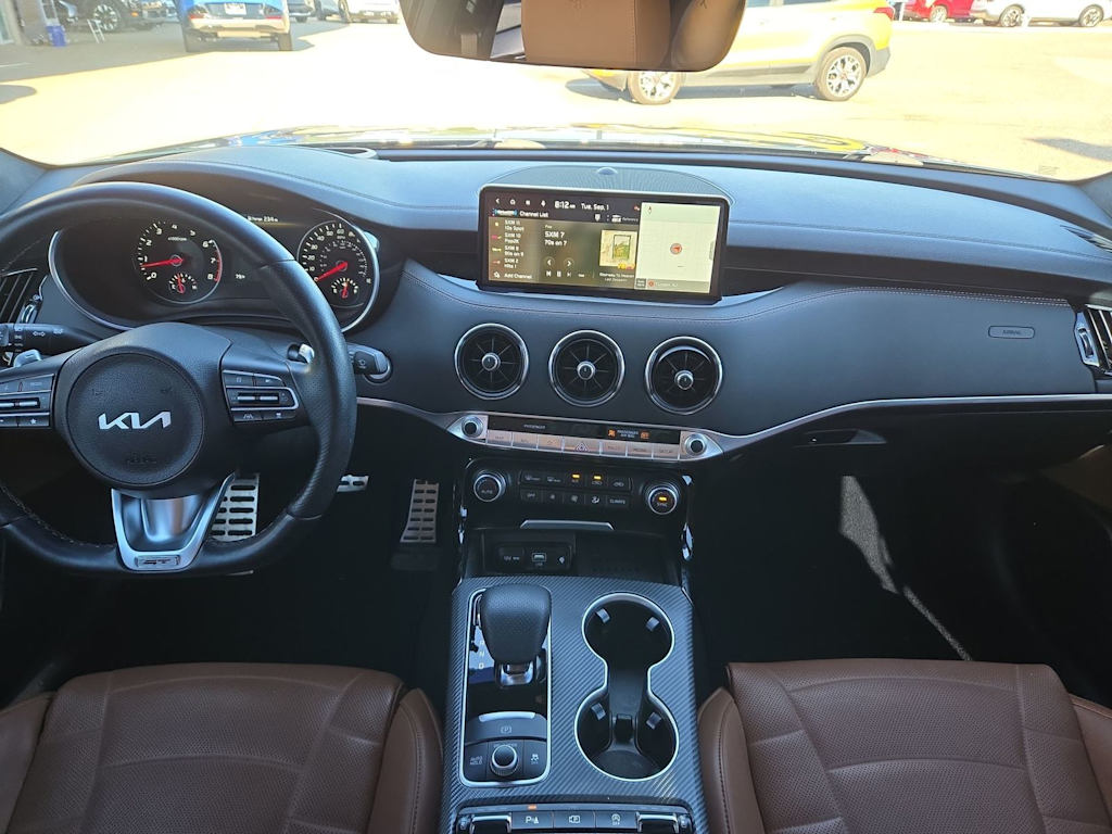 Thumbnail: 2023 Kia Stinger - 9