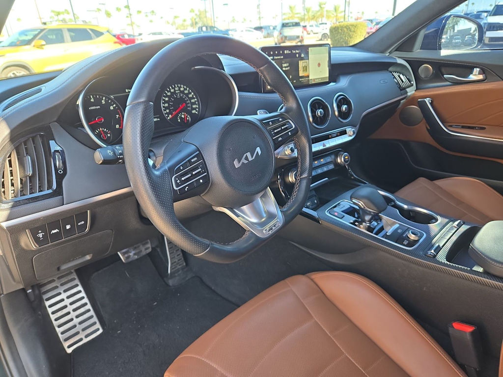 Thumbnail: 2023 Kia Stinger - 2