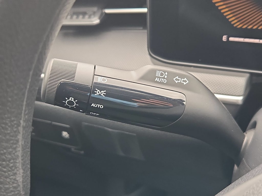 Thumbnail: 2027 Kia K5 - 33