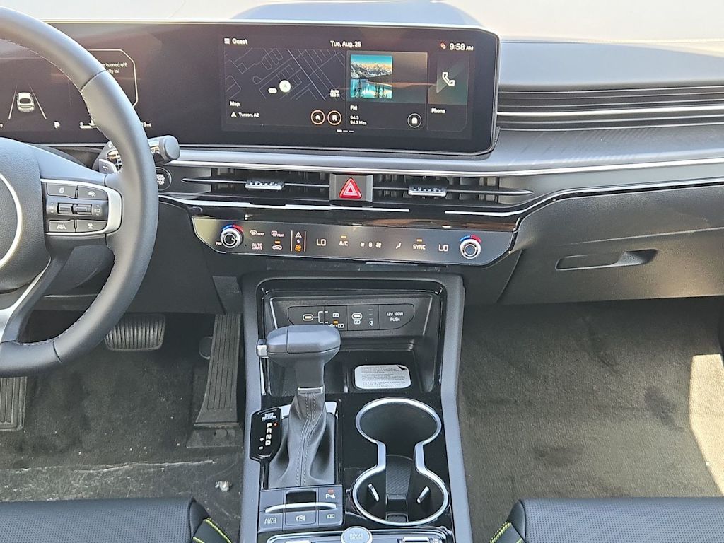 Thumbnail: 2026 Kia K5 - 14