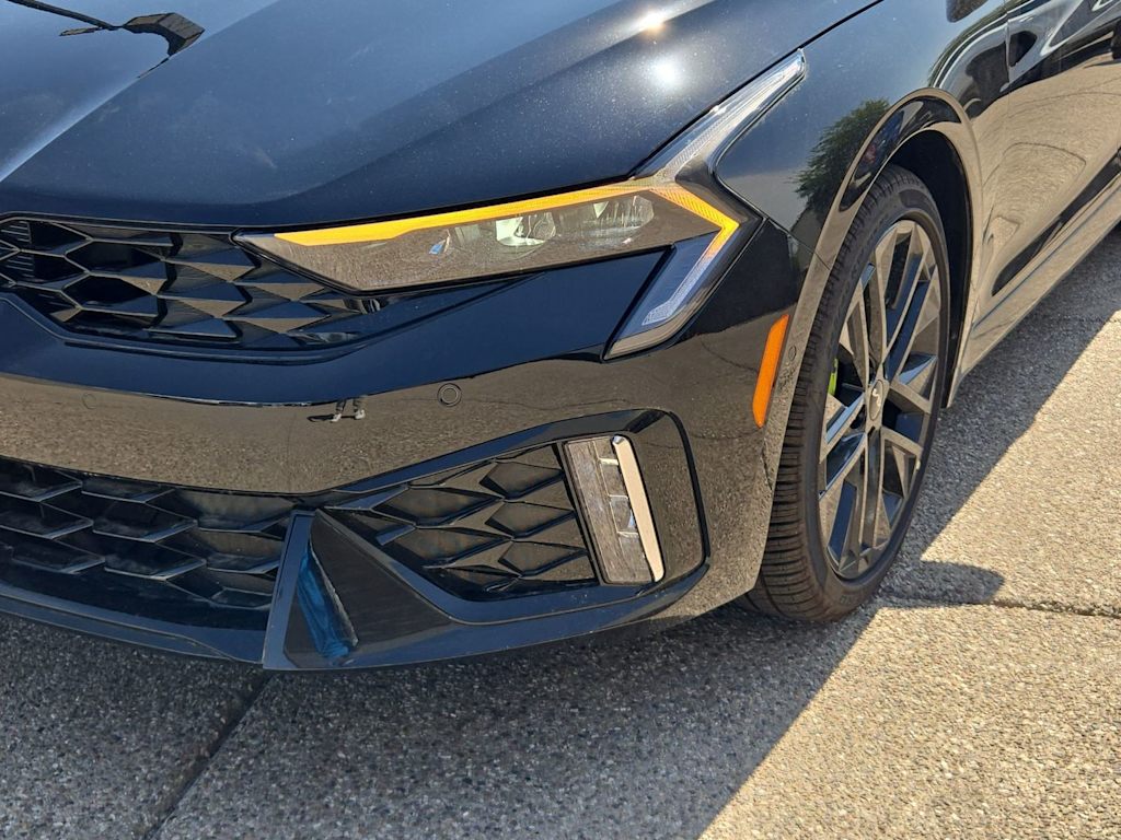 Thumbnail: 2026 Kia K5 - 25