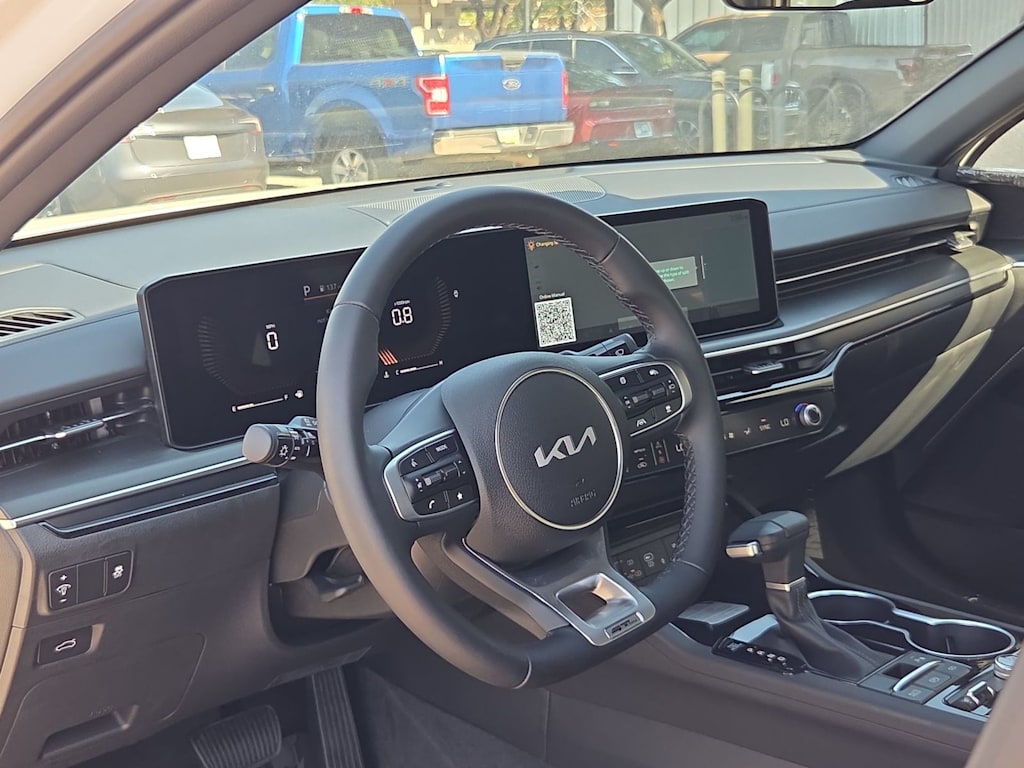 Thumbnail: 2026 Kia K5 - 2