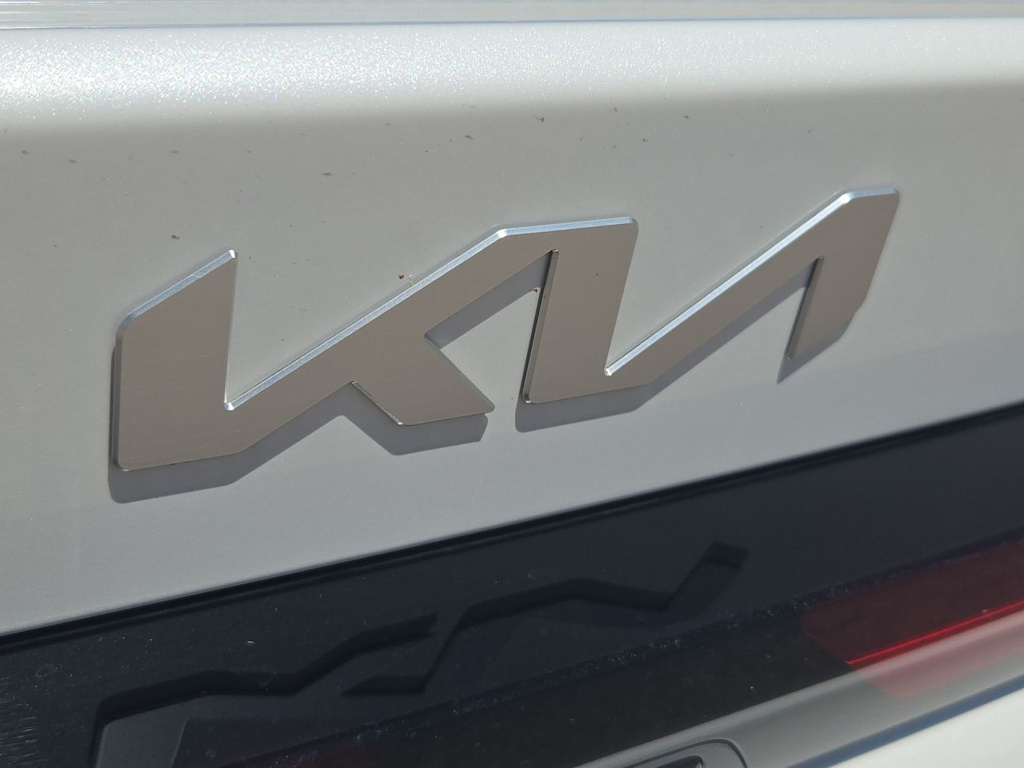 Thumbnail: 2026 Kia K5 - 25