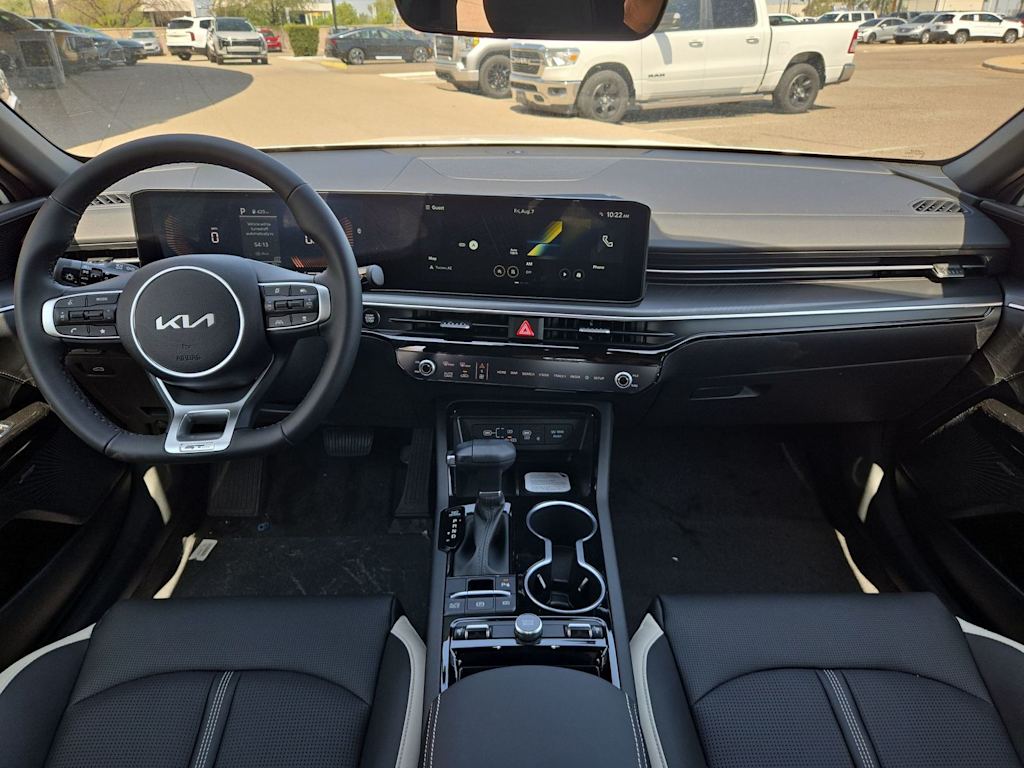 Thumbnail: 2026 Kia K5 - 10