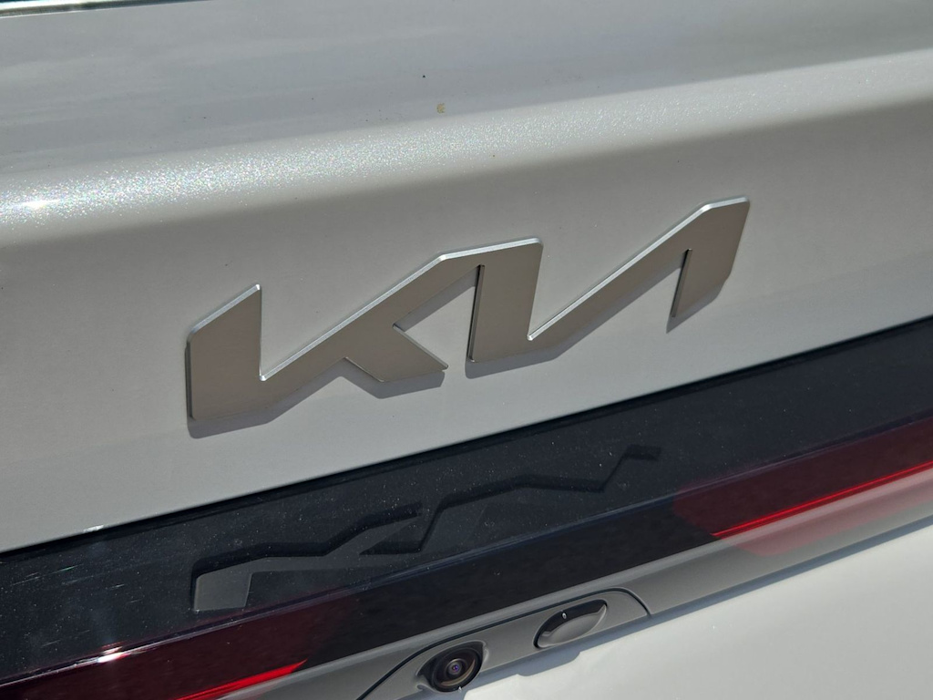 Thumbnail: 2026 Kia K5 - 6