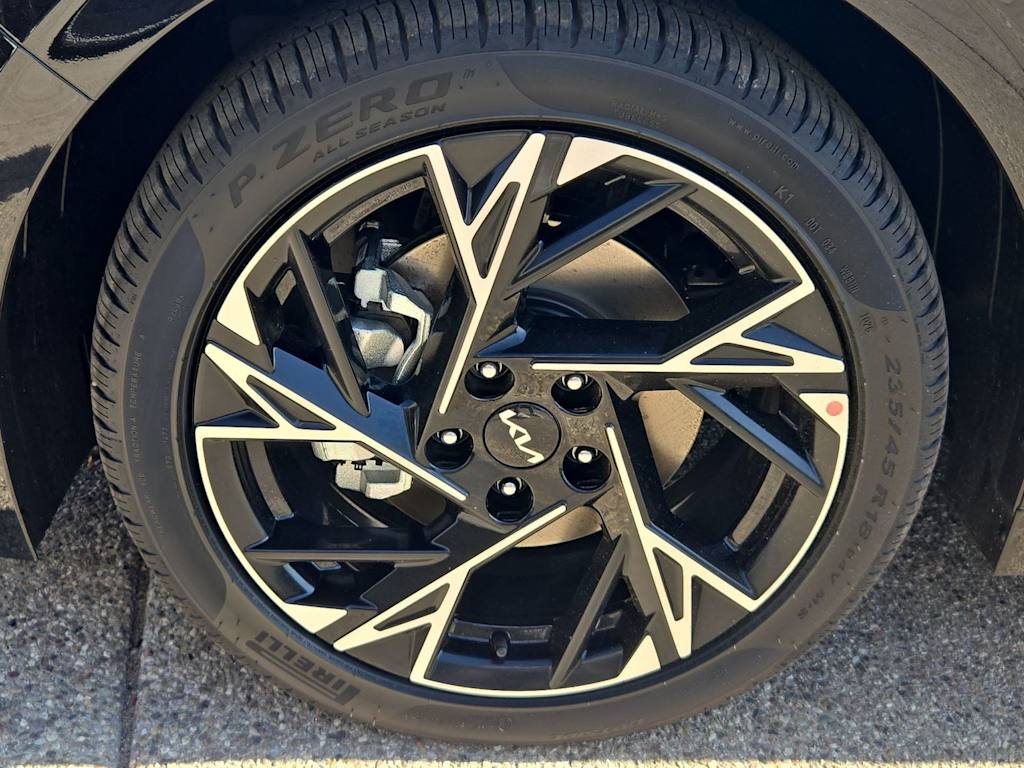 Thumbnail: 2026 Kia K5 - 8