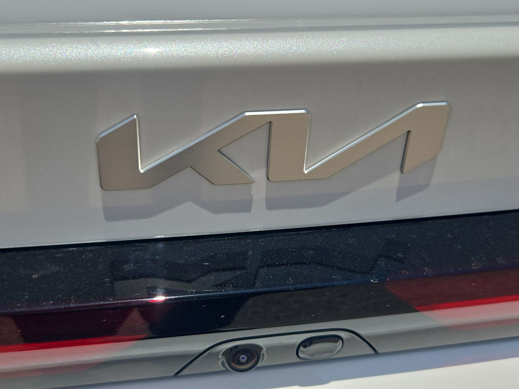 Thumbnail: 2026 Kia K5 - 26