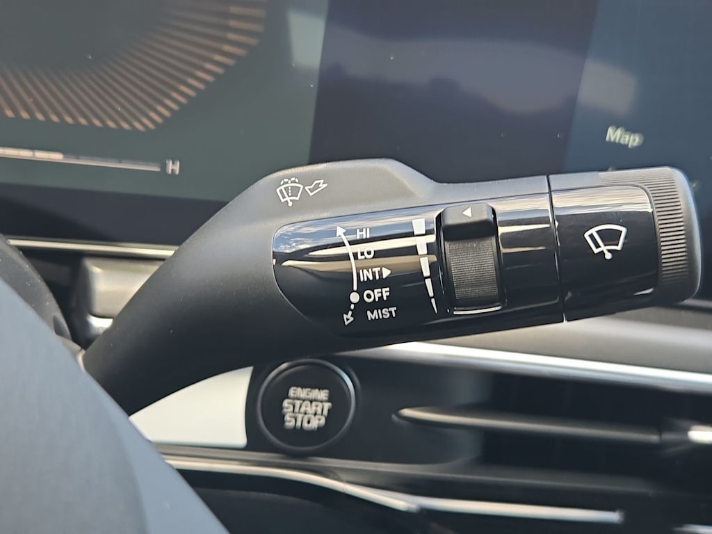 Thumbnail: 2026 Kia K5 - 16