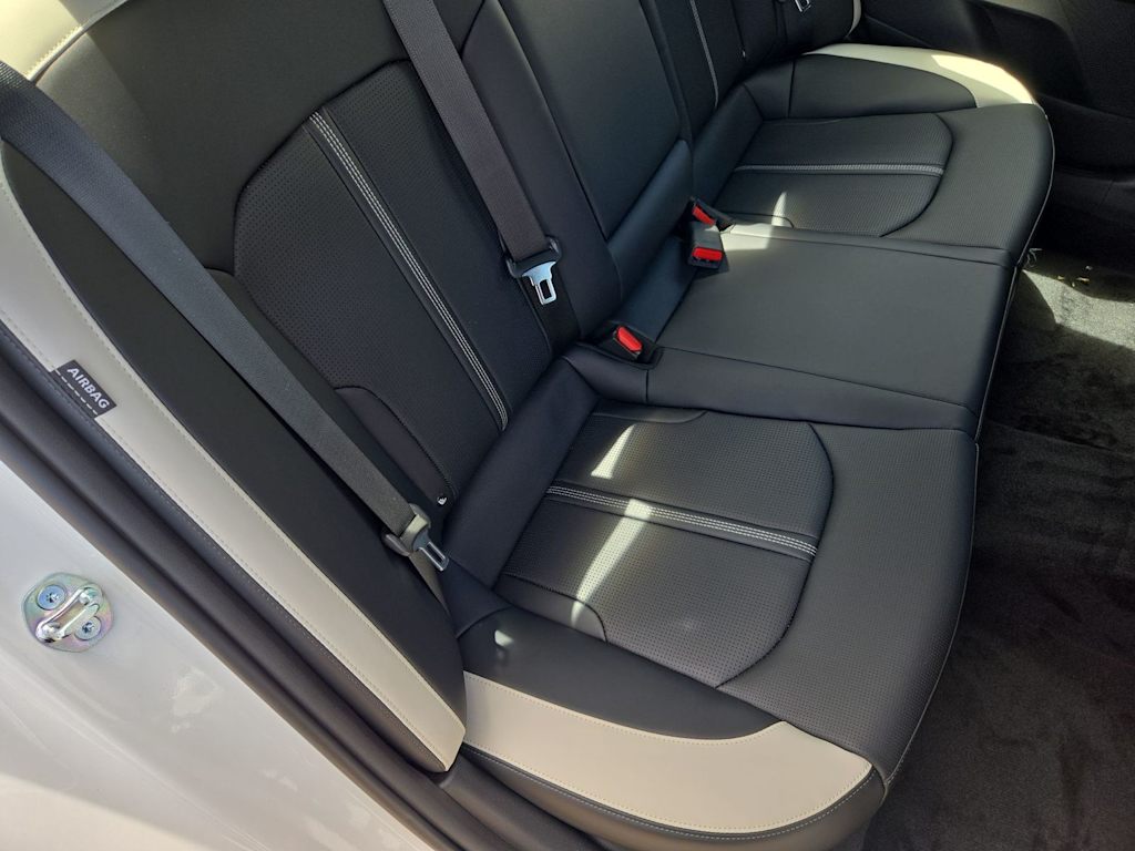 Thumbnail: 2026 Kia K5 - 29