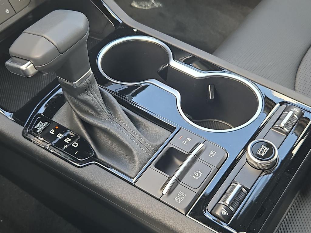 Thumbnail: 2026 Kia K5 - 17