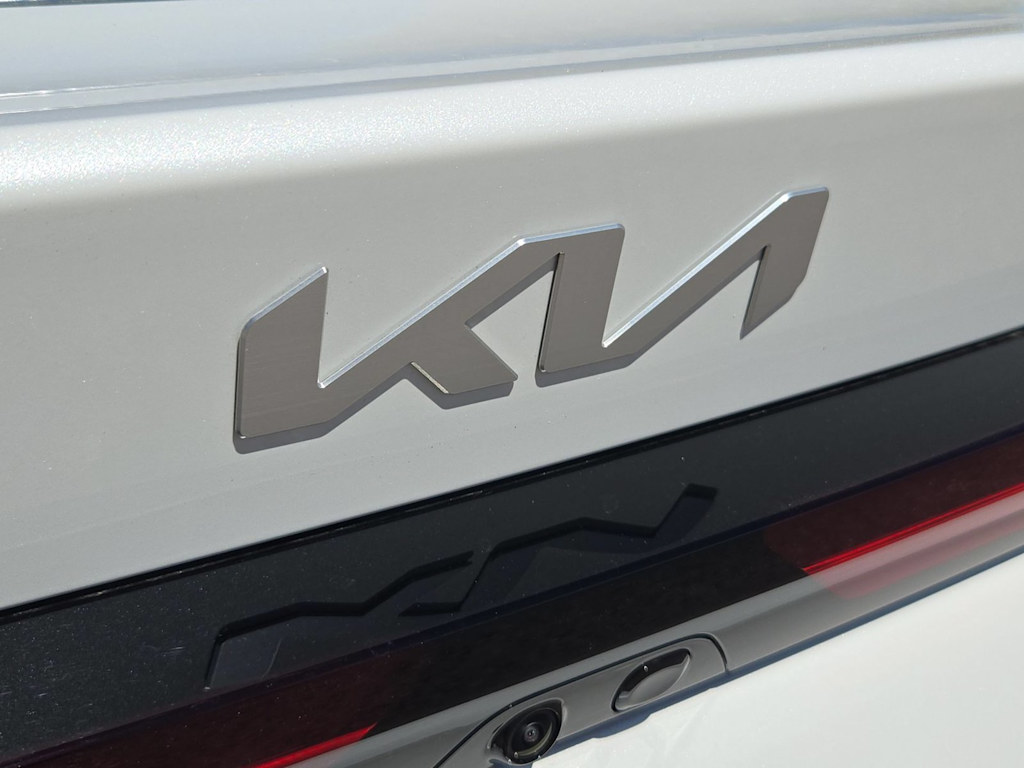 Thumbnail: 2026 Kia K5 - 7