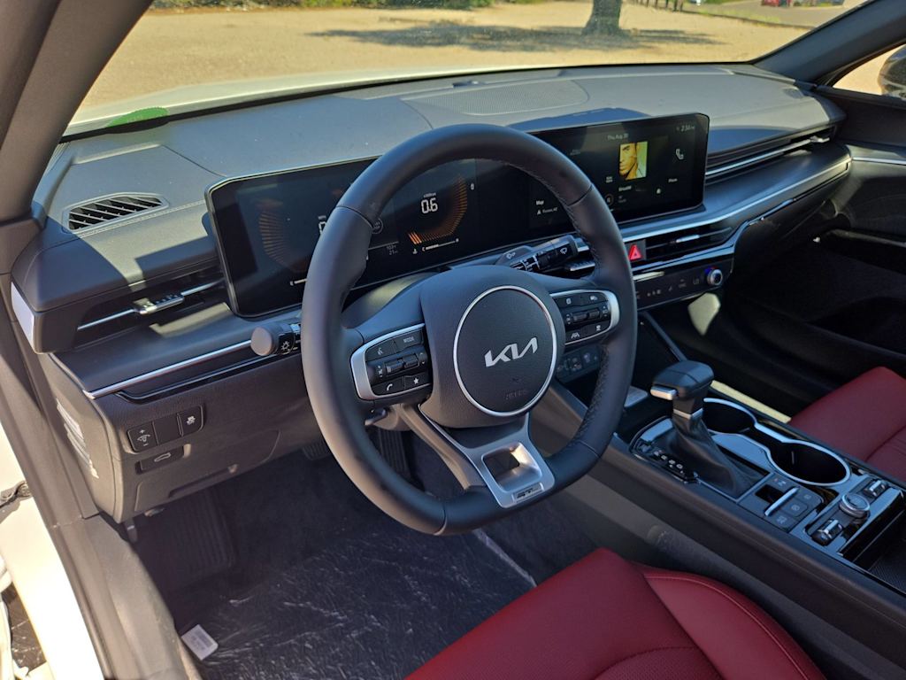 Thumbnail: 2026 Kia K5 - 2