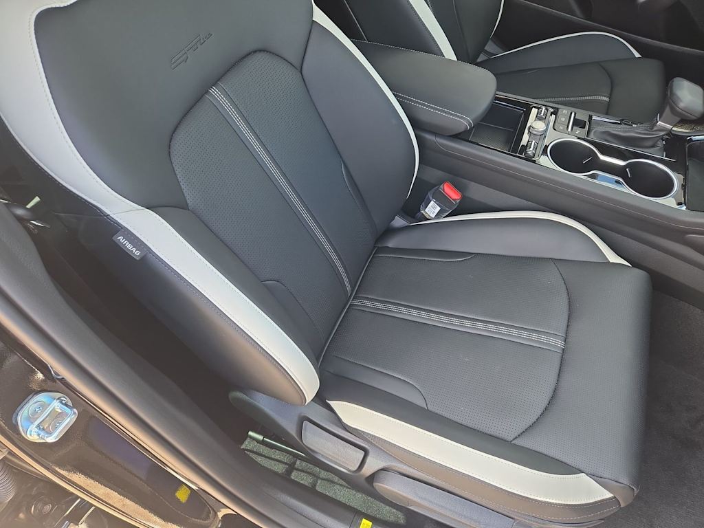 Thumbnail: 2026 Kia K5 - 11